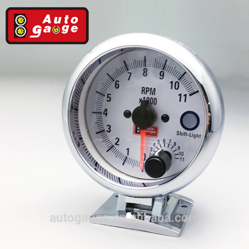 Picture of 3.75 "tachometer - White background - Chromium ring - With shiftlight