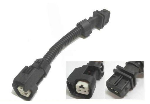 Picture of EV6 to EV1 PNP injector adapter with cable