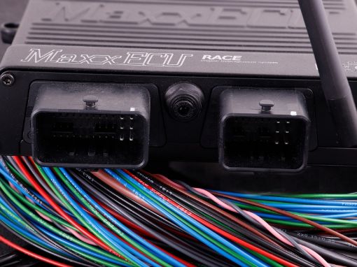 Picture of MaxxECU RACE STANDARD (ECU, harness 1 and accessories)