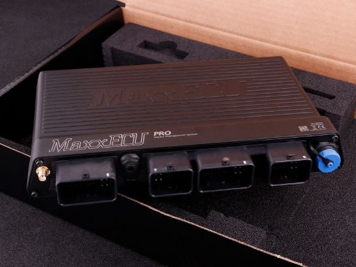 Picture of MaxxECU PRO unit with no accessories in box